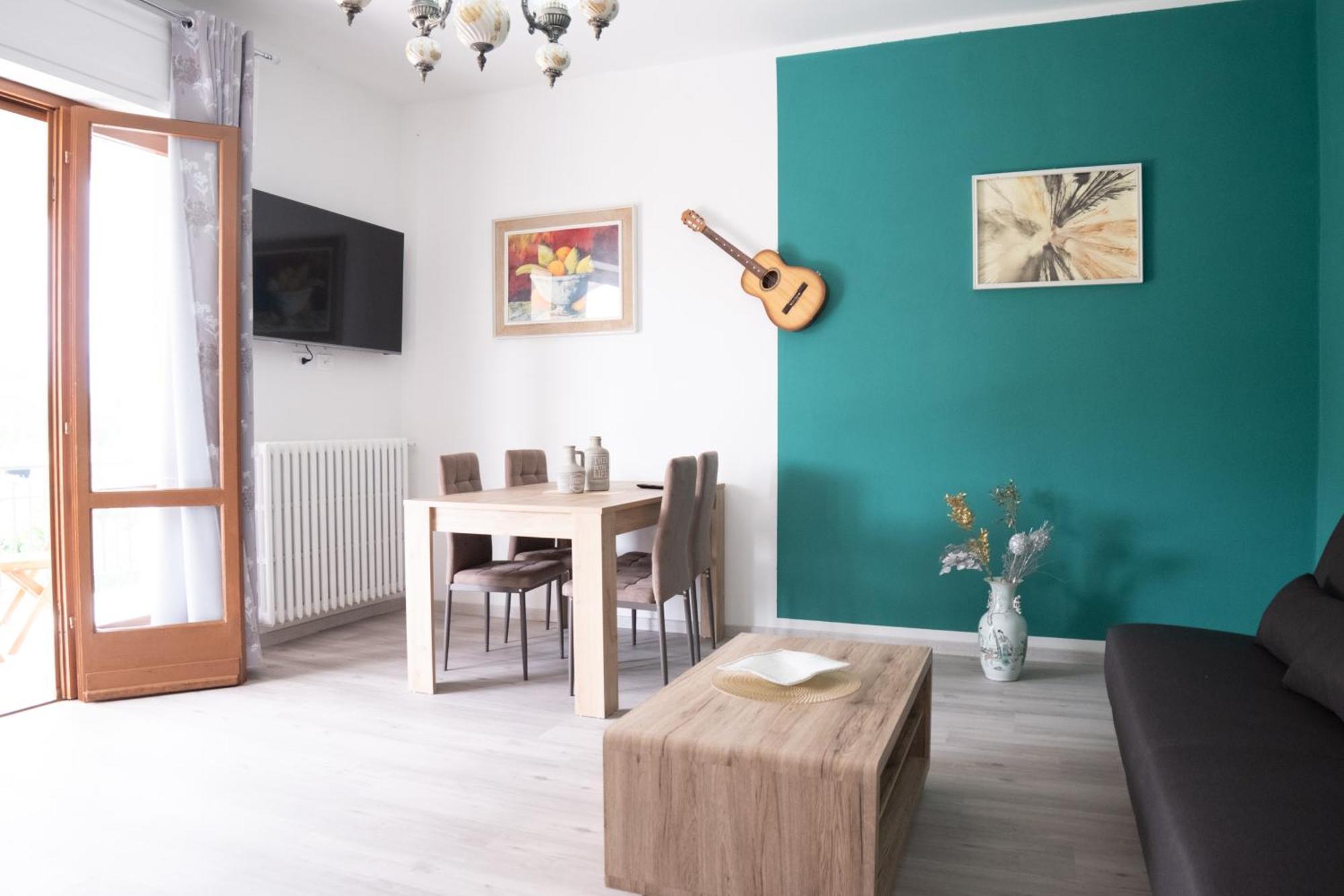Casa Vacanze Aria Leggiuno Экстерьер фото
