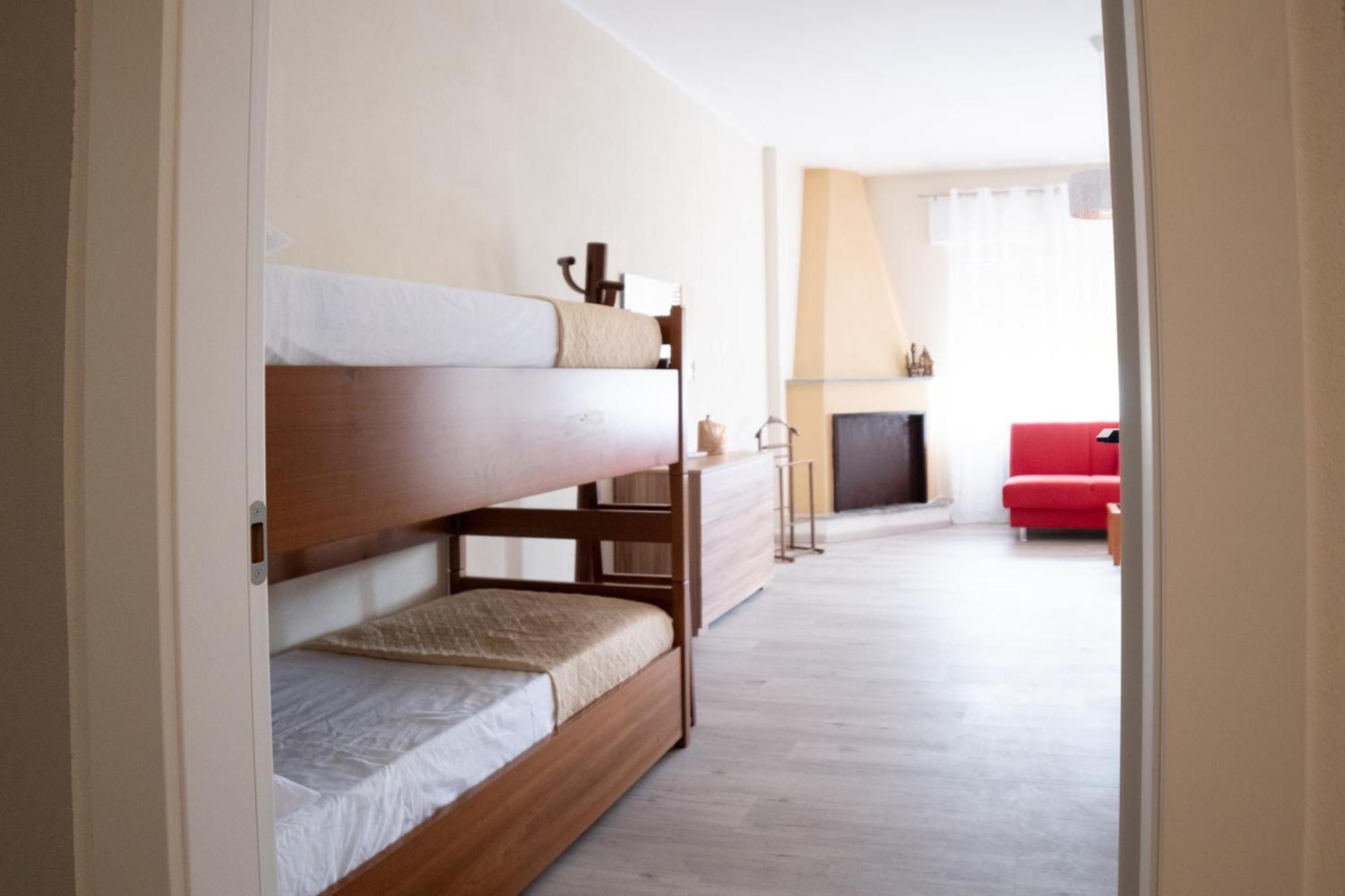 Casa Vacanze Aria Leggiuno Экстерьер фото