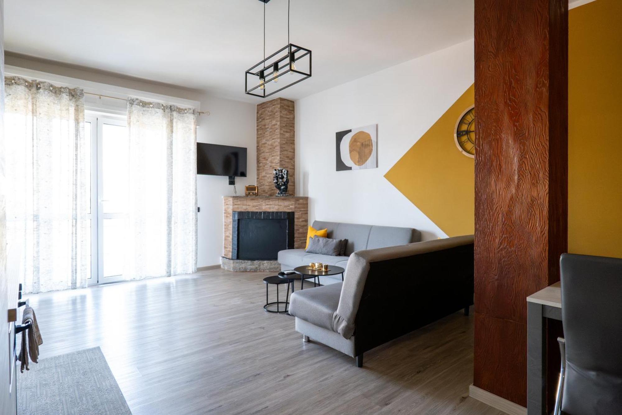 Casa Vacanze Aria Leggiuno Экстерьер фото